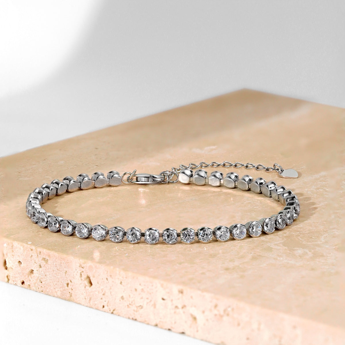 [Luxe Jewelry]Dazzling Sparkling Round Cut Daily Bracelet