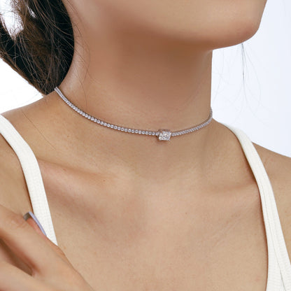 [Luxe Jewelry]2.0 carat Ornate Emerald Cut Necklace