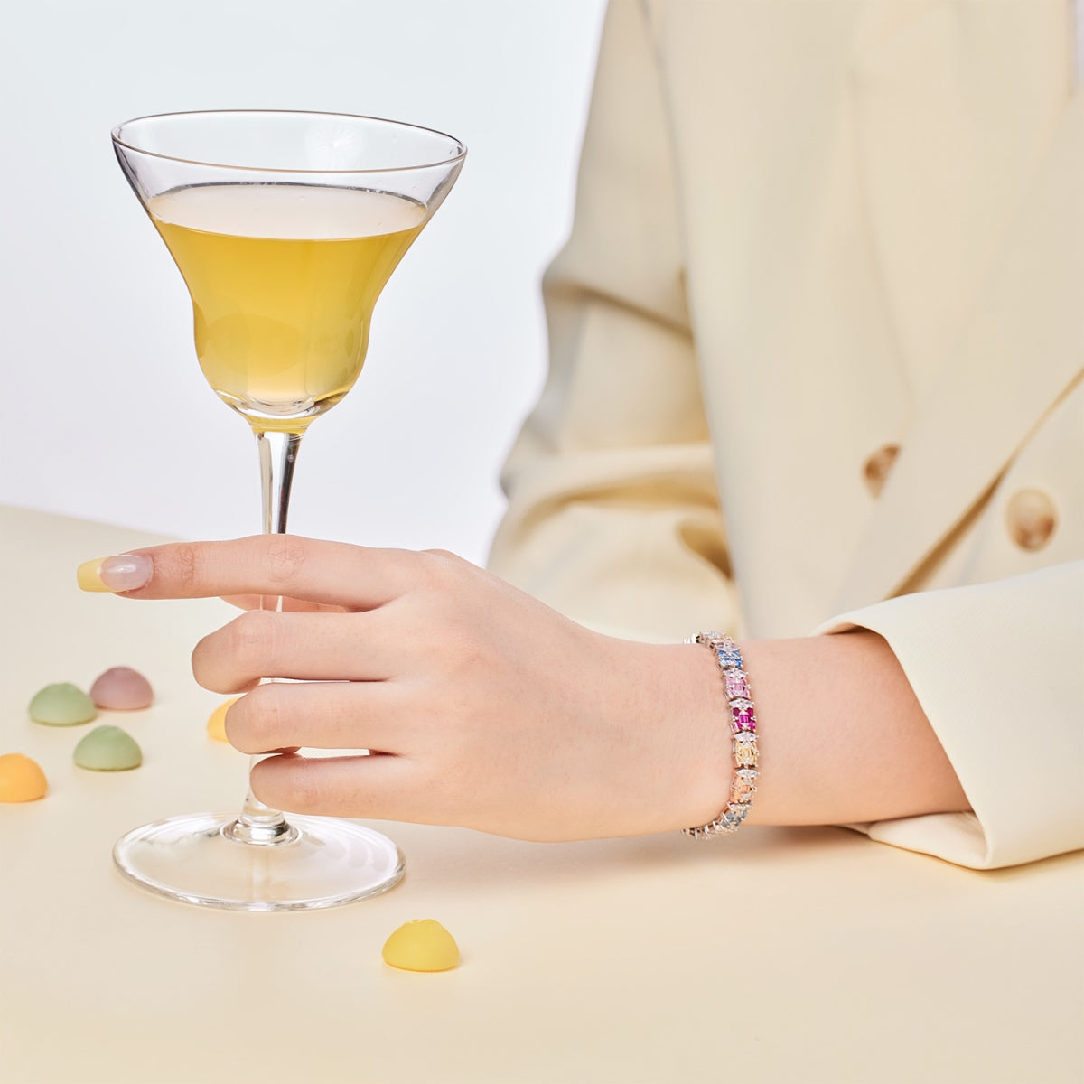 [Luxe Jewelry]Delicate Colorful Multi Cut Party Bracelet
