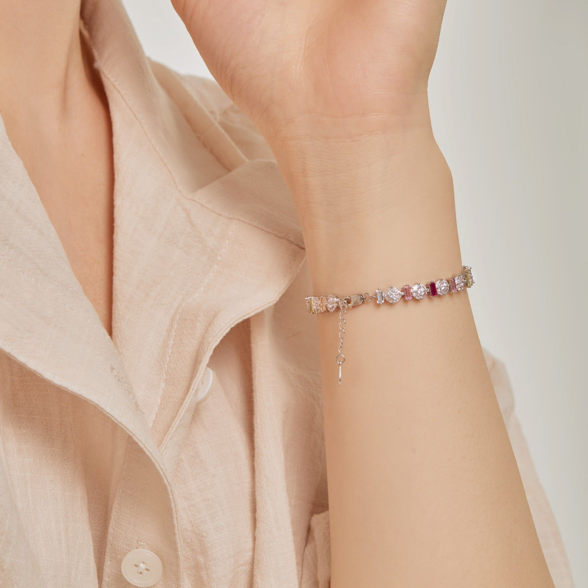 [Luxe Jewelry]Radiant Colorful Round Shape Daily Bracelet