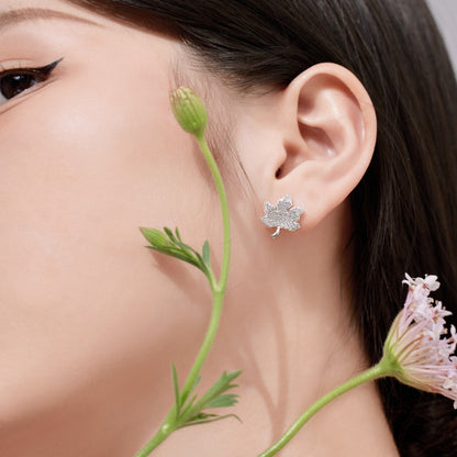 [Luxe Jewelry]Exquisite Maple Leaf Design Earrings