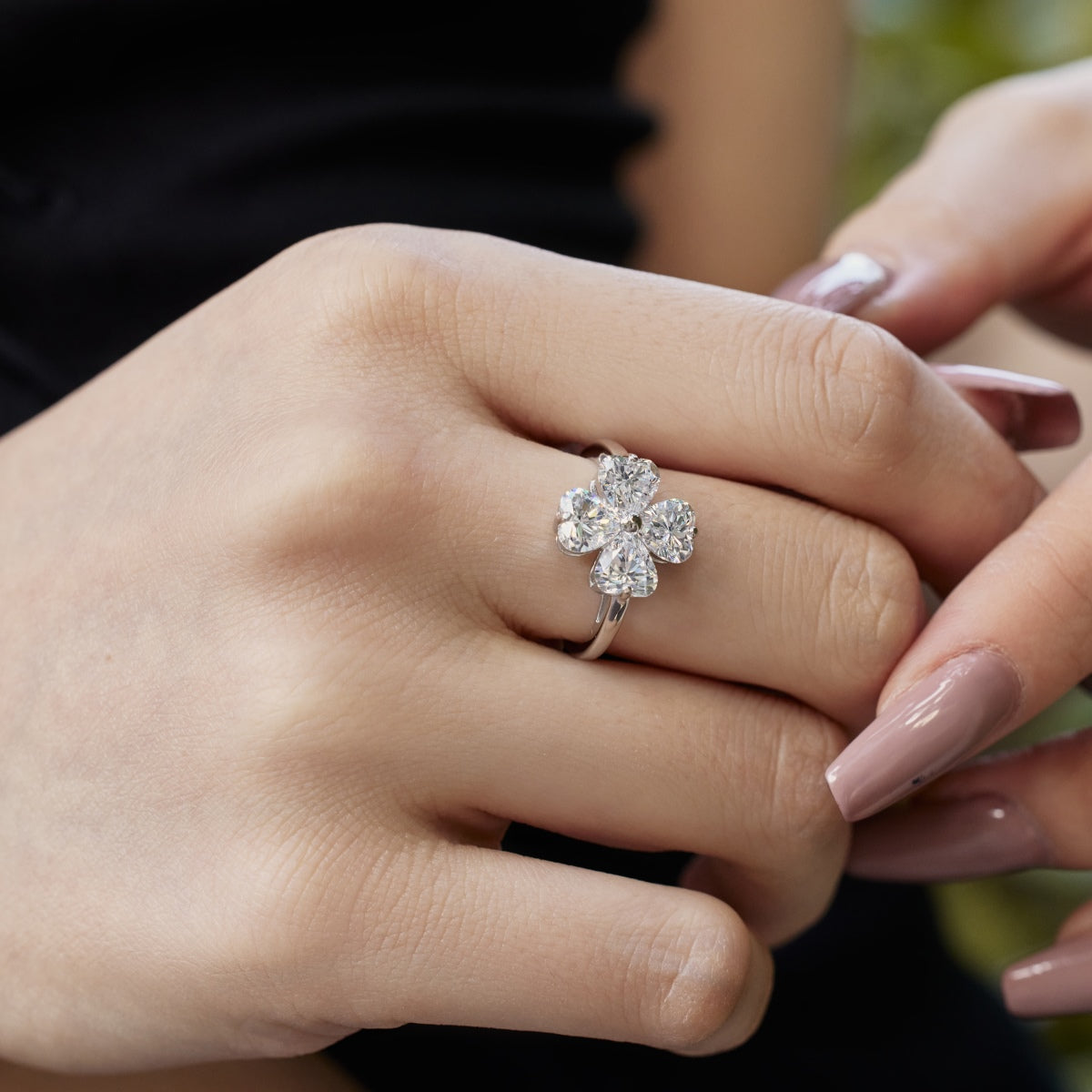 [Luxe Jewelry]Heart-shaped Four-Leaf Clover Ball Ring