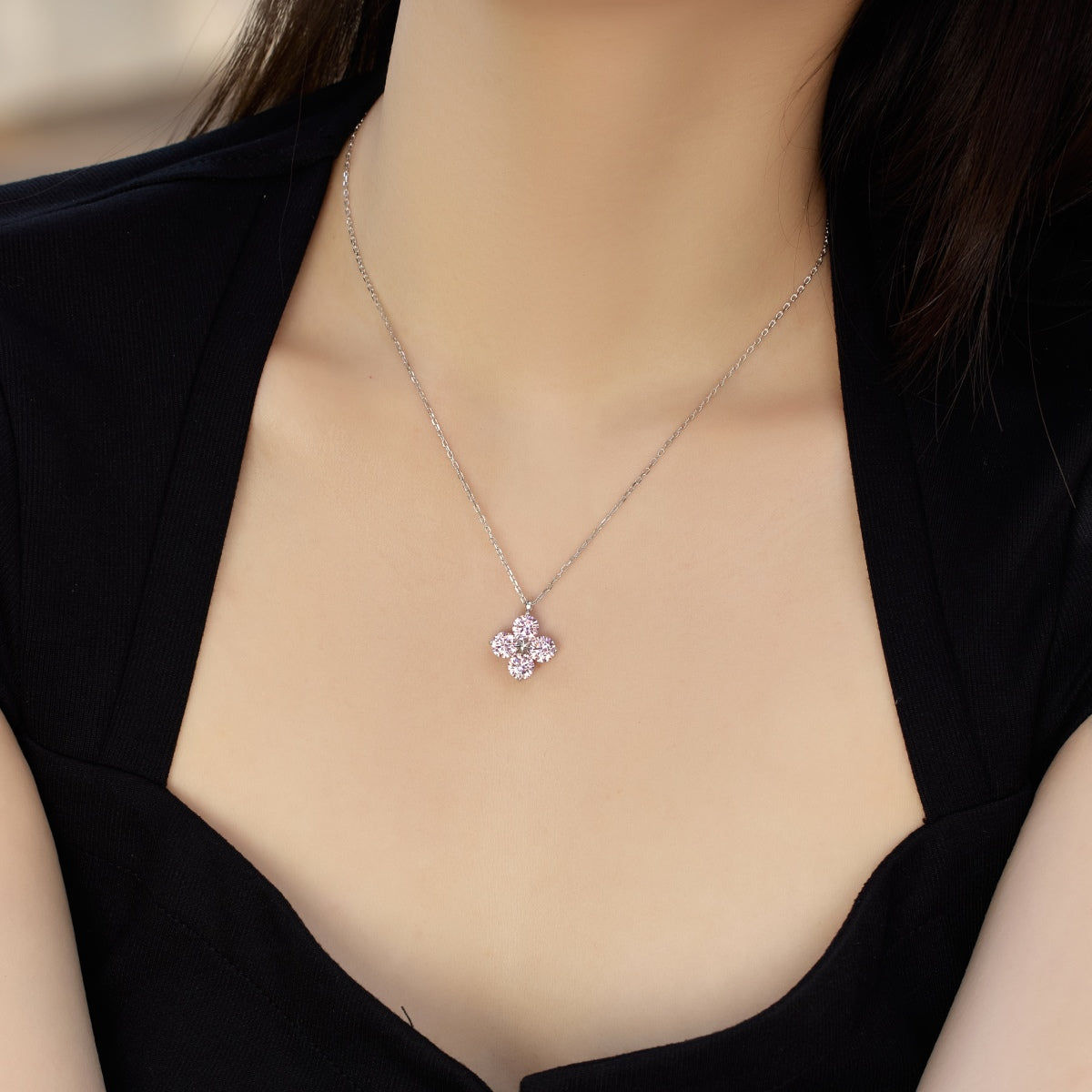 [Bijoux de luxe] Collier trèfle à quatre feuilles et étoile à huit branches