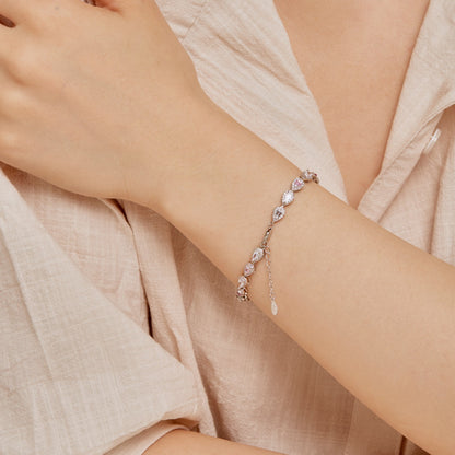 [Luxe Jewelry]0.25 Carat Radiant Water Drop Shape Daily Bracelet