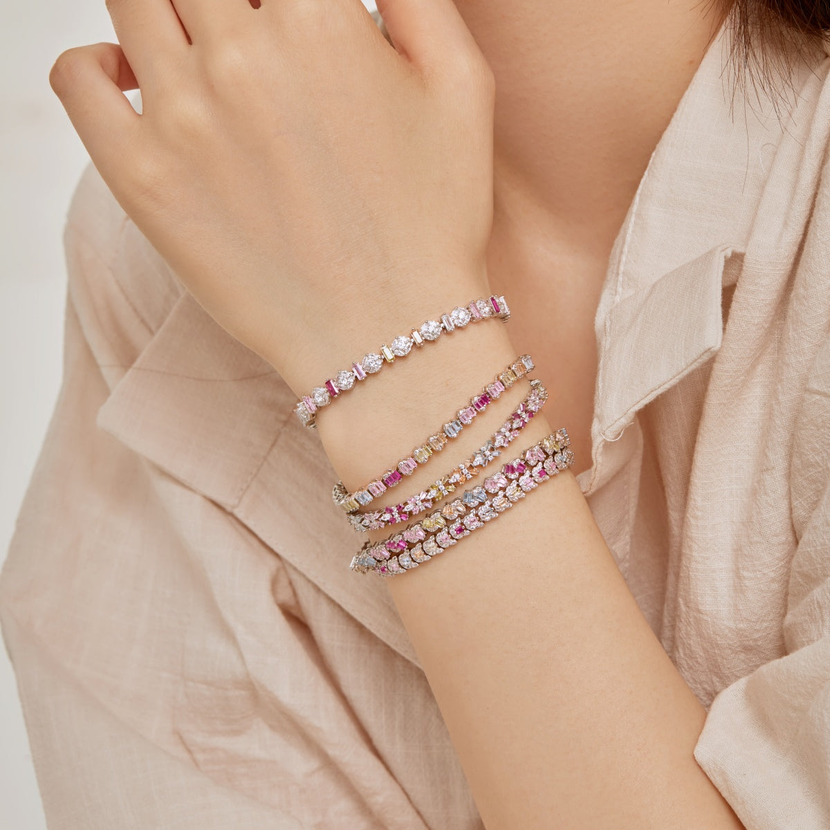 [Luxe Jewelry]Ornate Colorful Flower Shape Party Bracelet