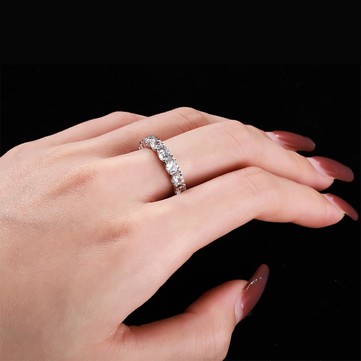 [Luxe Jewelry]Eternity Round Cut Tennis Ring