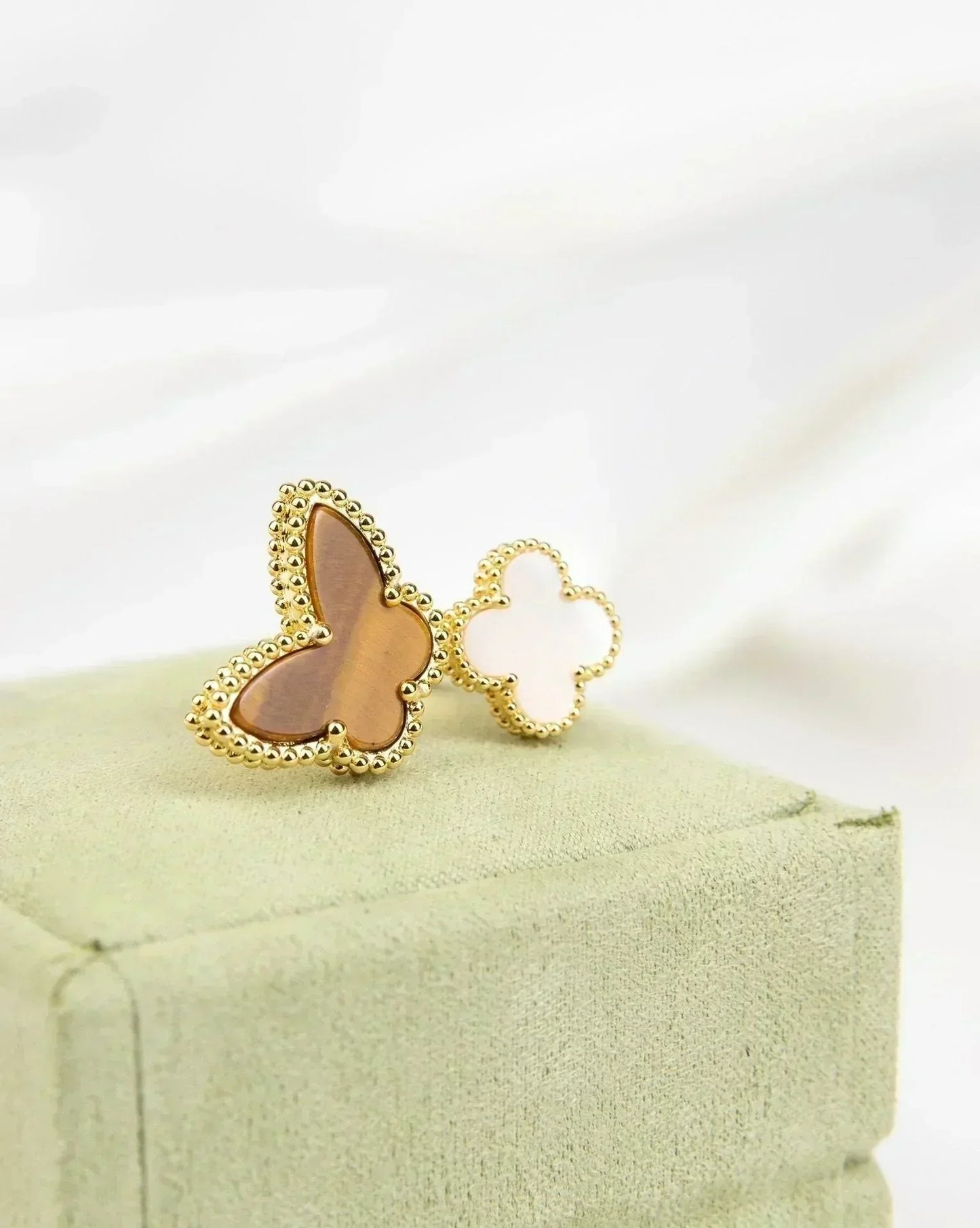 [Luxe Jewelry]LUCKY BETWEEN THE FINGER RING