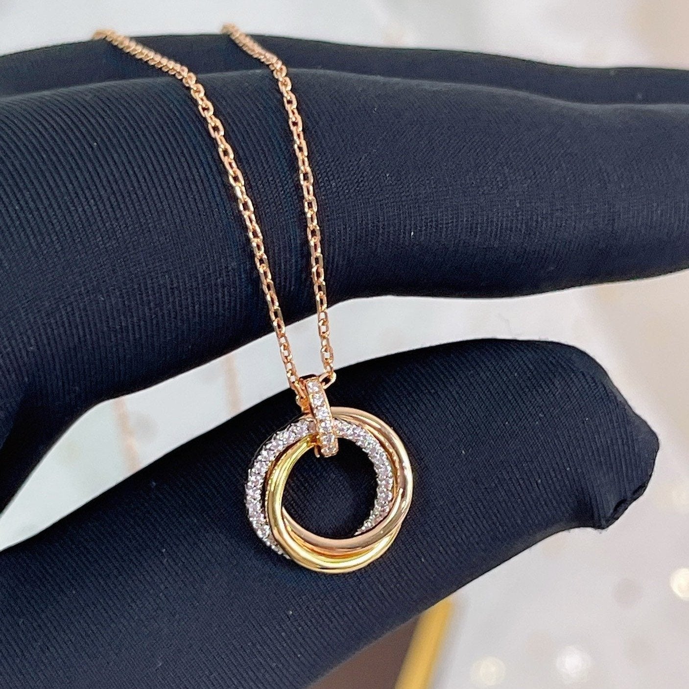 [Bijoux de luxe] COLLIER TRINITY ARGENT OR OR ROSE DIAMANTS 