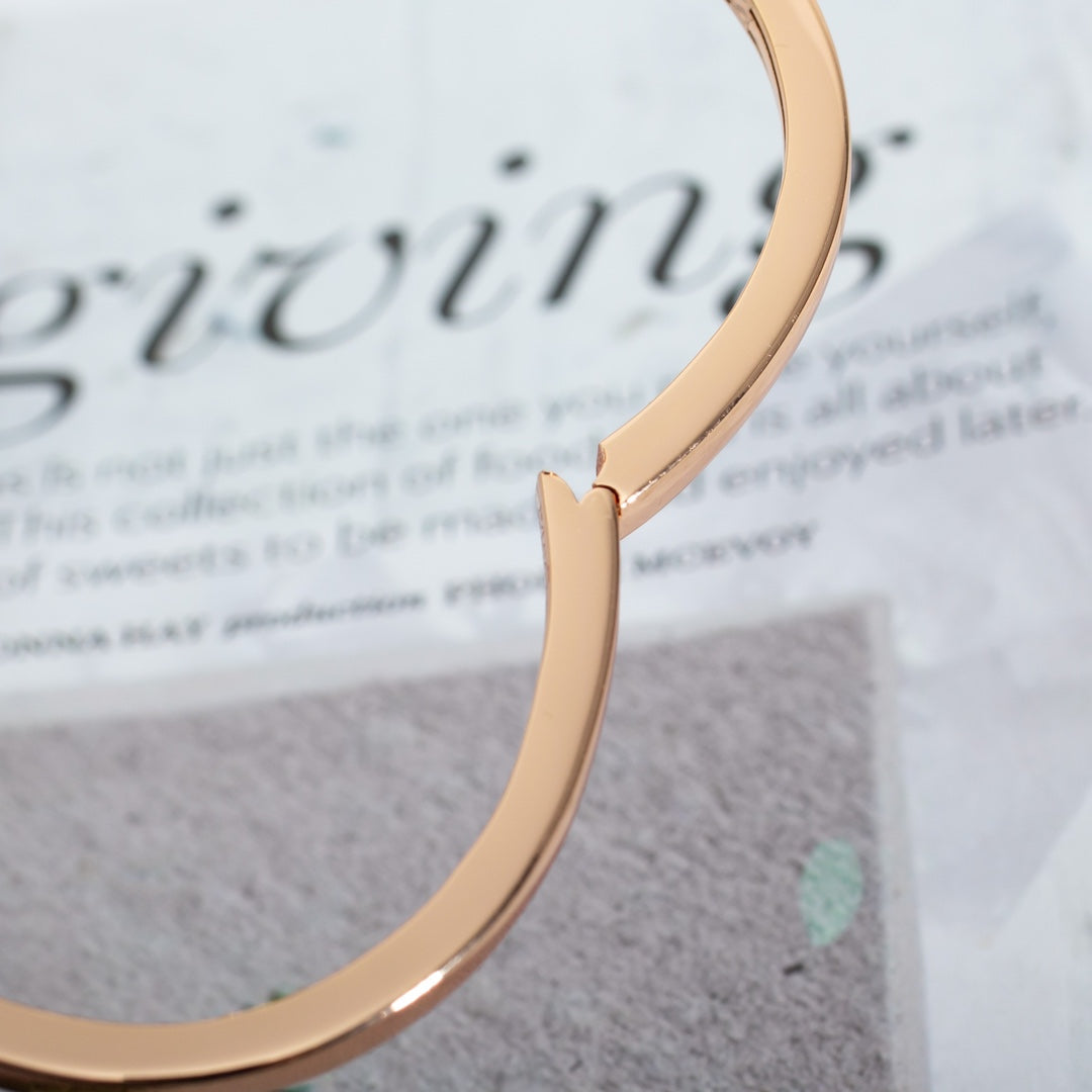 [Bijoux de luxe] BRACELET DREAM OUVERT OR ROSE NACRE DIAMANT