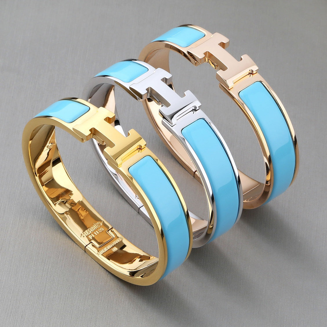 [Luxe Jewelry]H CLOUD BLUE BRACELET