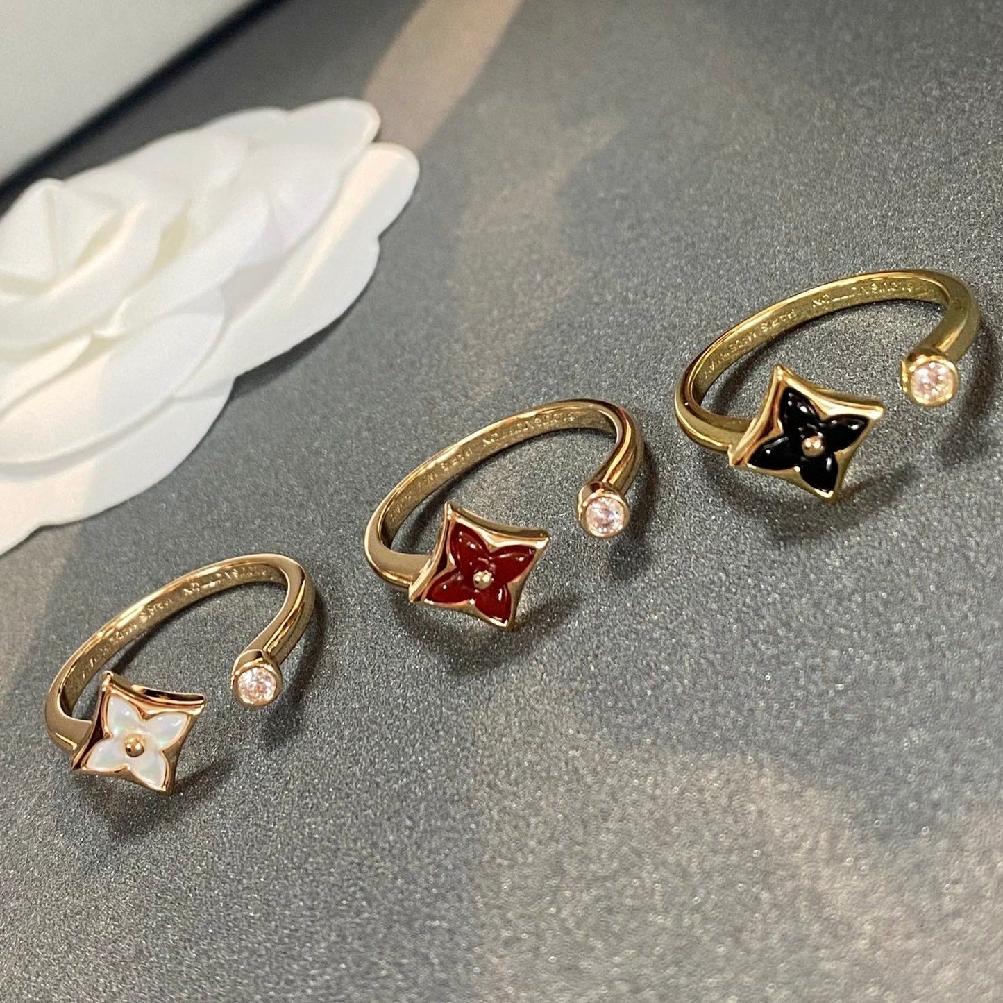 [Bijoux de luxe] BAGUE OUVERTE STAR 1 DIAMANT