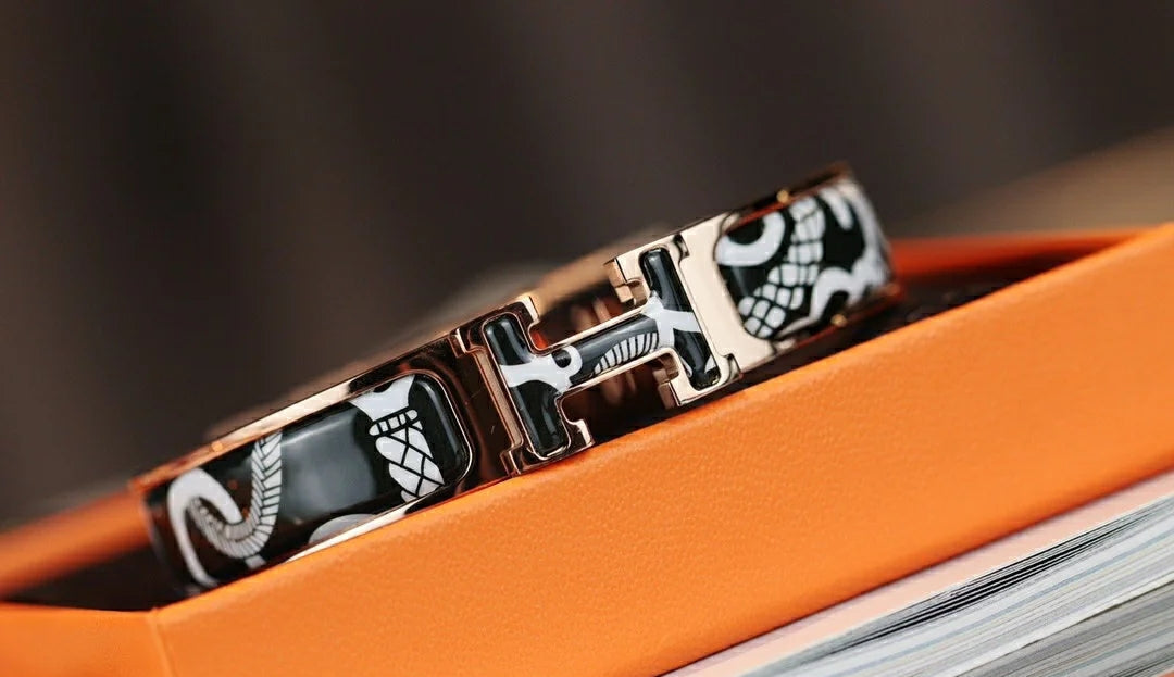 [Luxe Jewelry]H TARTAN BRACELET 12MM