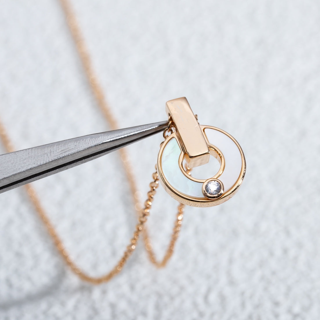 [Bijoux de luxe]Collier Gari en or rose et nacre