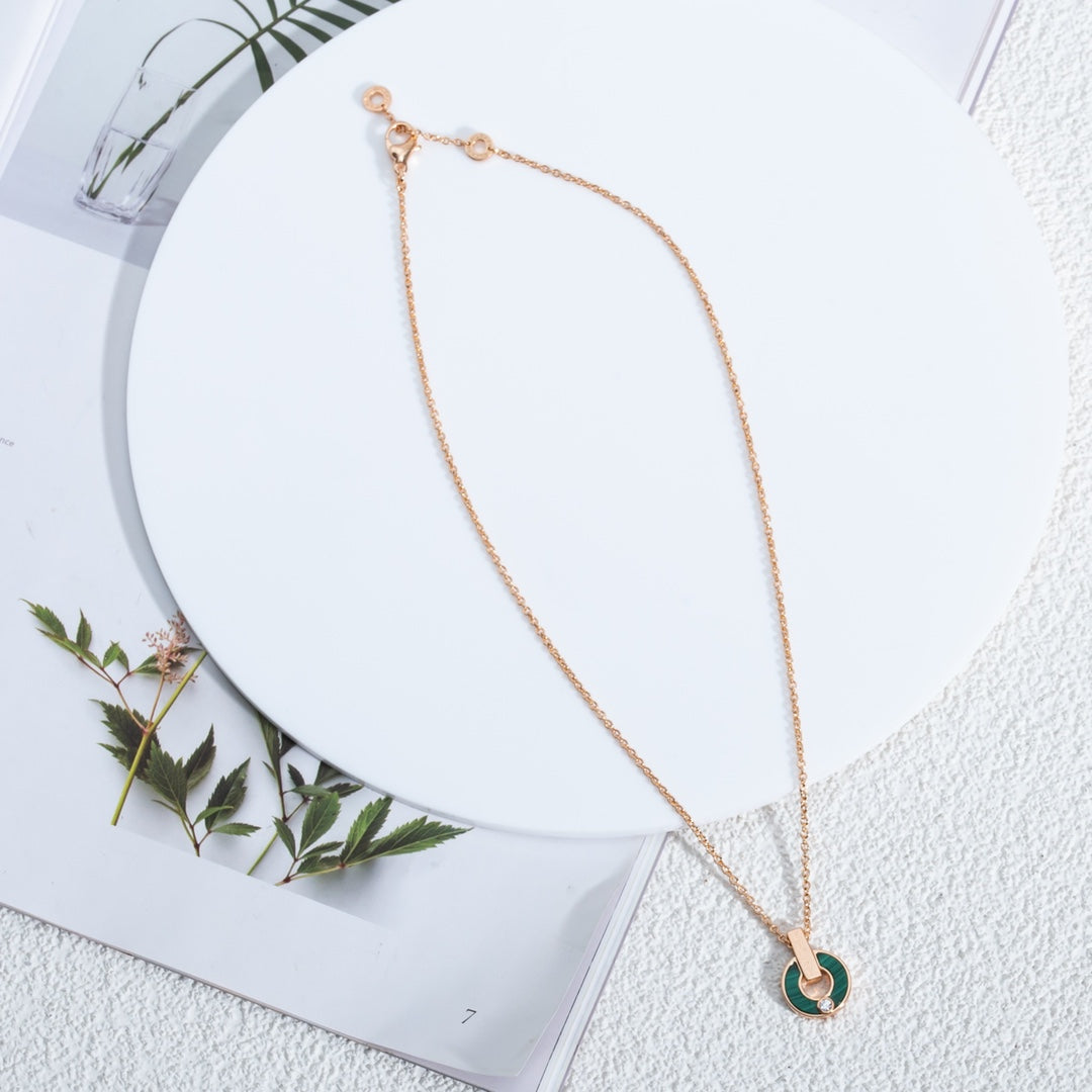 [Bijoux de luxe]Collier Gari en or rose et malachite