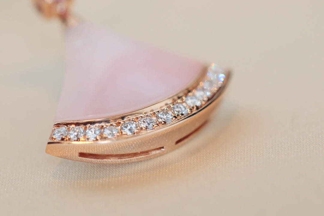 [Luxe Jewelry]DREAM NECKLACE PINK MOP DIAMOND