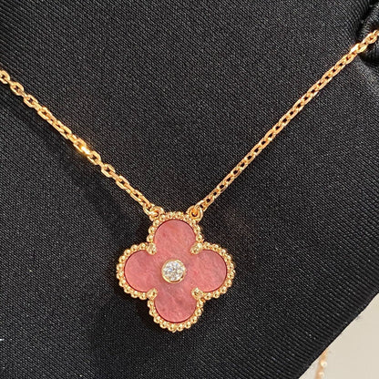 [Bijoux de luxe] Collier Clover 15 mm en rhodonite et diamants