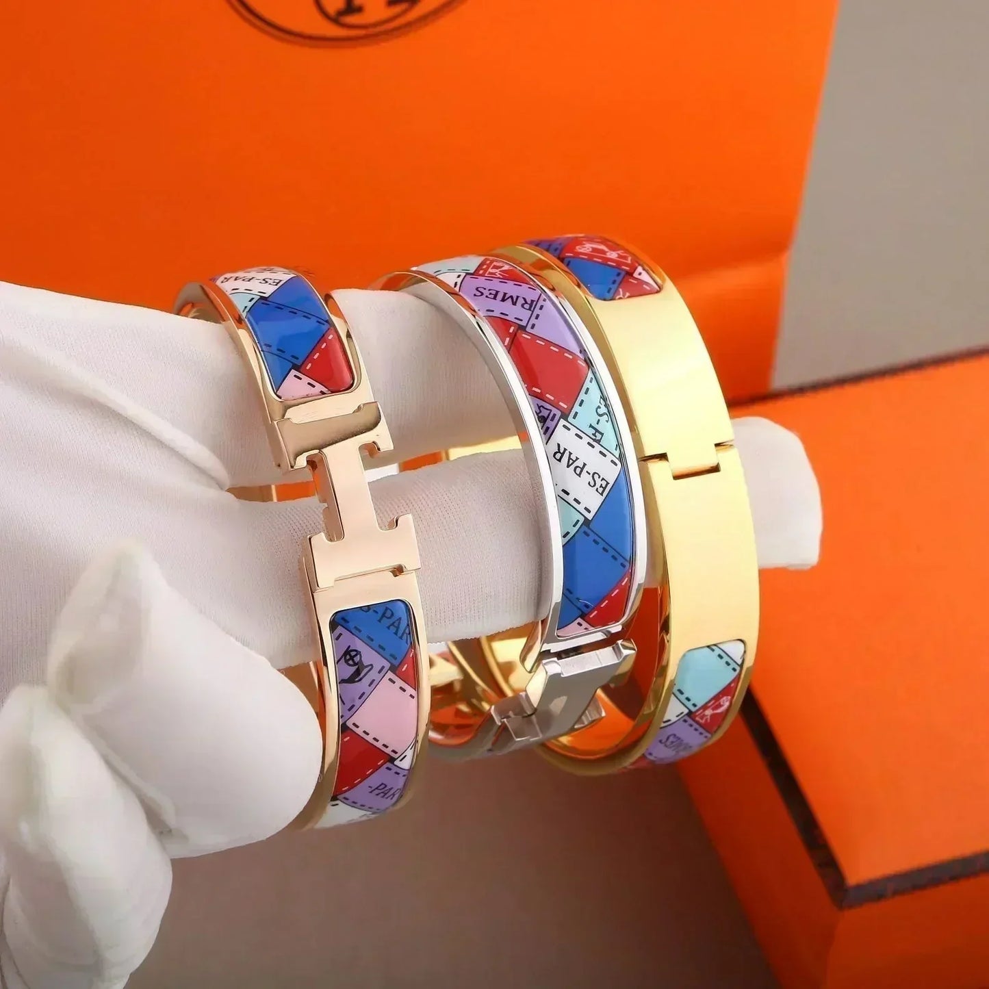 [Luxe Jewelry]H BRACELET DOTTED BORDER 12MM