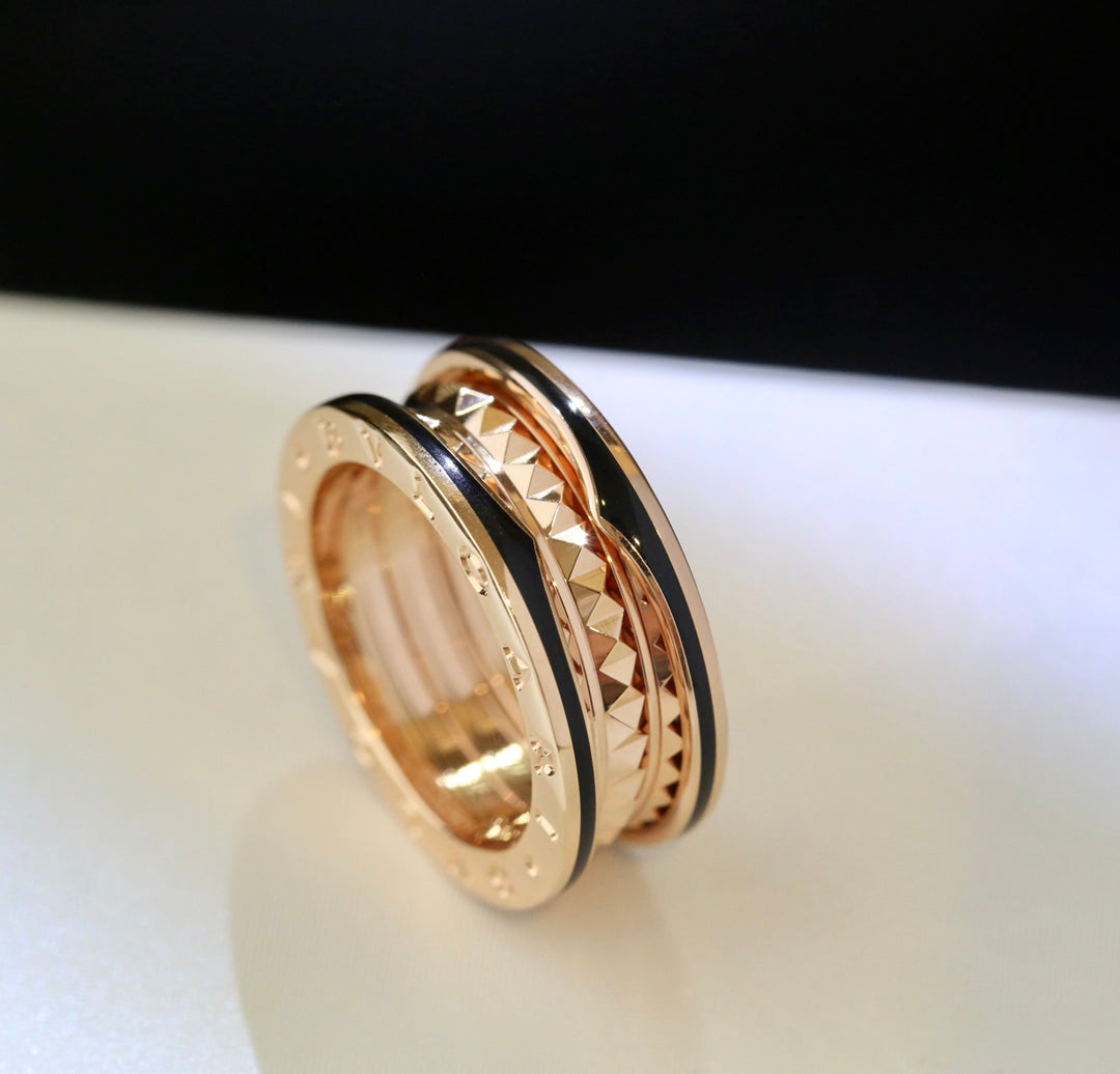 [Bijoux de luxe] BAGUE ZERO 1 EN OR ROSE ET CÉRAMIQUE NOIRE