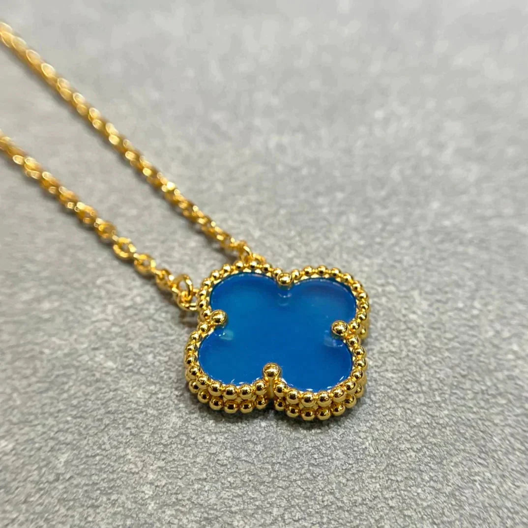 [Luxe Jewelry]CLOVER 15MM BLUE AGATE NECKLACE