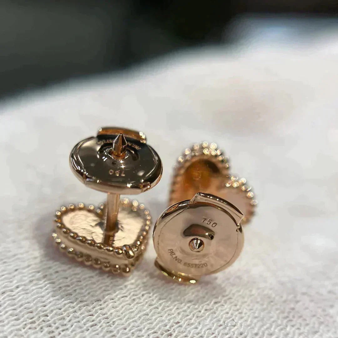 [Bijoux de luxe]Boucles d'oreilles clous en forme de cœur en cornaline