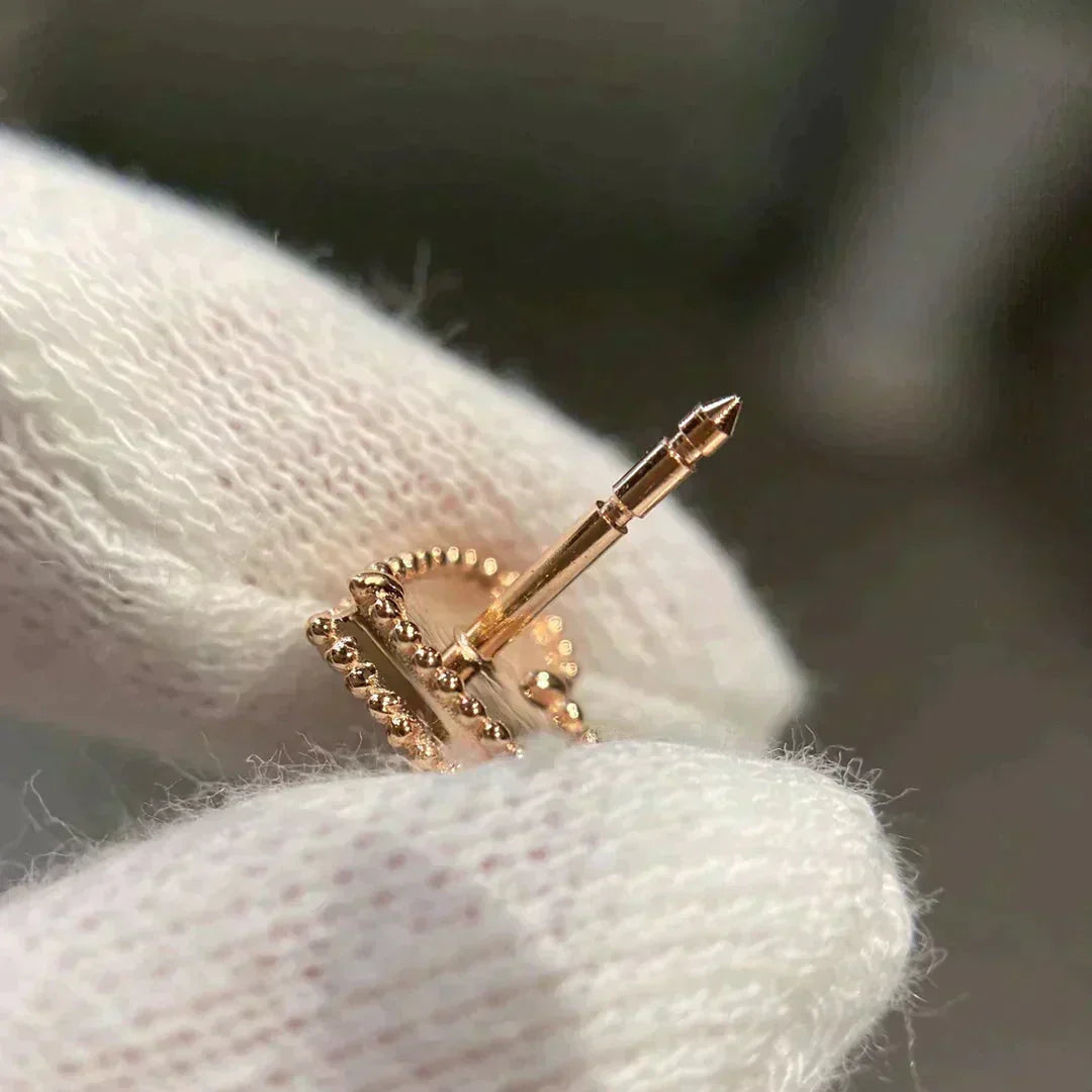 [Bijoux de luxe]Boucles d'oreilles clous en forme de cœur en cornaline