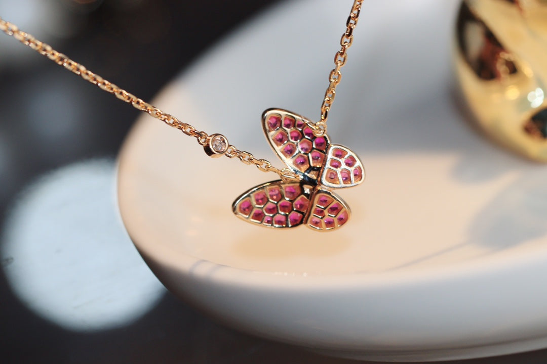 [Luxe Jewelry]BUTTERFLY RED DIAMOND ROSE GOLD NECKLACE