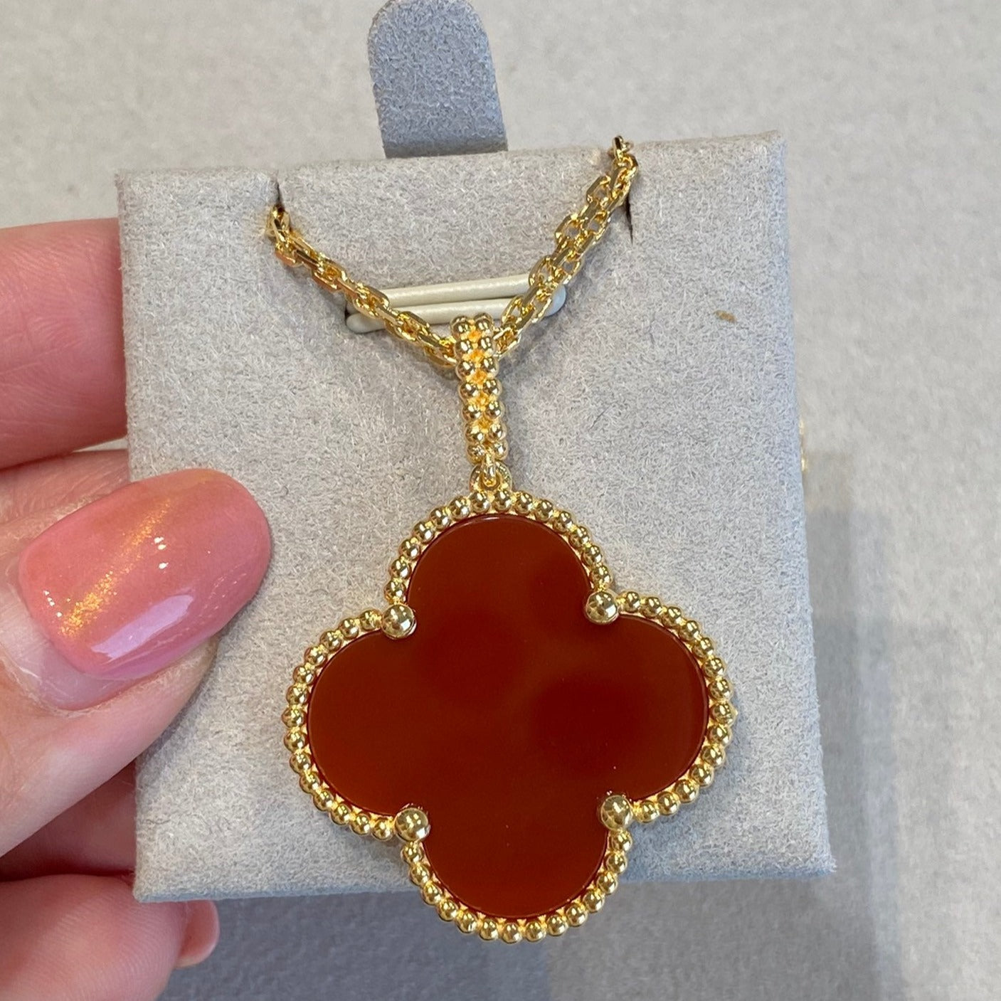 [Luxe Jewelry]CLOVER 25MM NECKLACE GOLD CARNELIAN