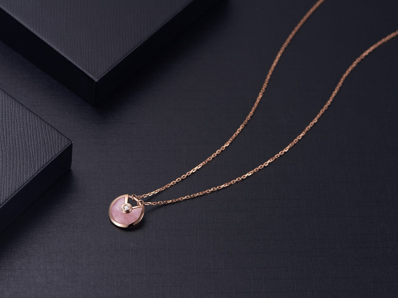[Luxe Jewelry]AMULETTE ROSE GOLD PINK MOP NECKLACE