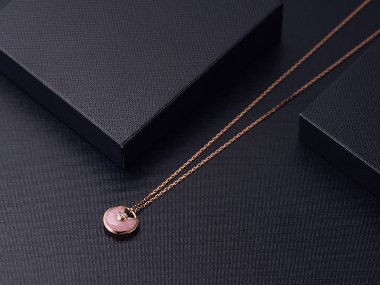 [Luxe Jewelry]AMULETTE ROSE GOLD PINK MOP NECKLACE
