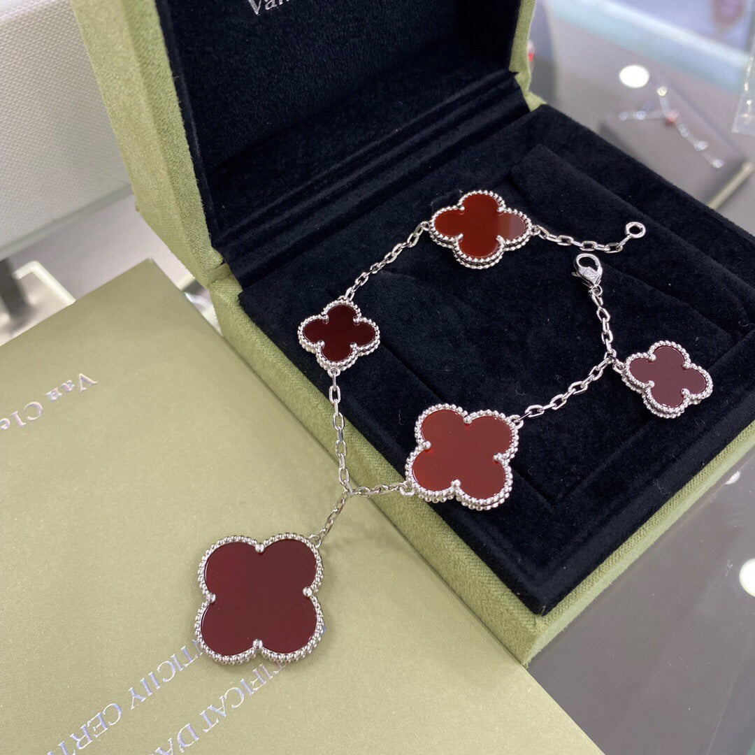 [Luxe Jewelry]CLOVER 5 MOTIFS SIVLER CARNELIAN BRACELET