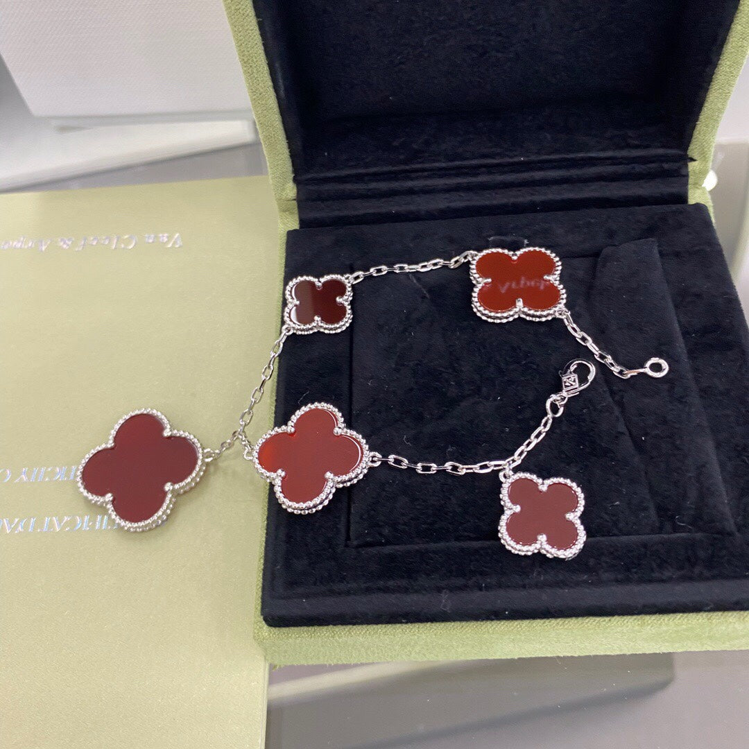 [Luxe Jewelry]CLOVER 5 MOTIFS SIVLER CARNELIAN BRACELET