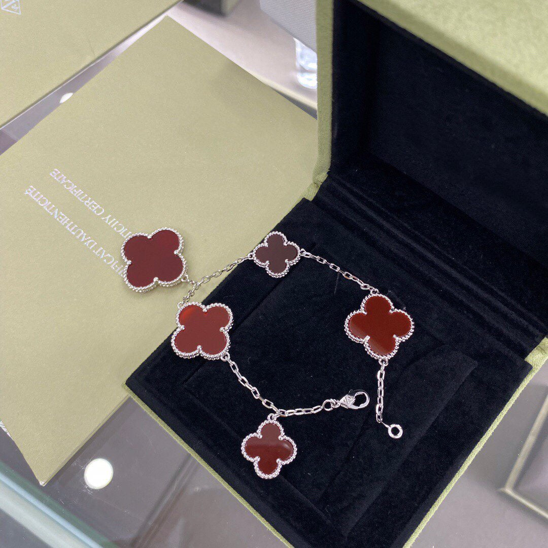 [Luxe Jewelry]CLOVER 5 MOTIFS SIVLER CARNELIAN BRACELET