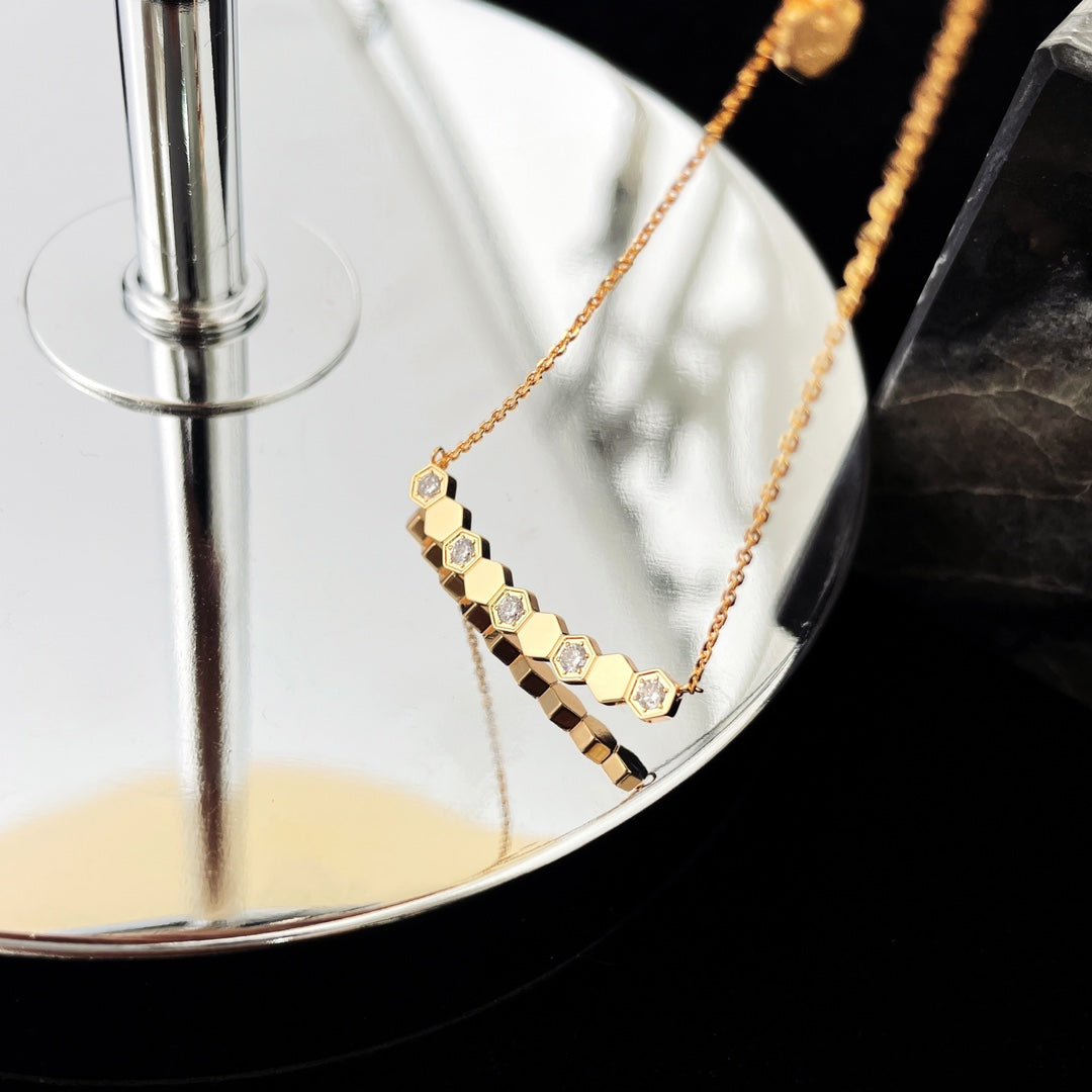 [Luxe Jewelry]BEE MY LOVE DIAMOND NECKLACE