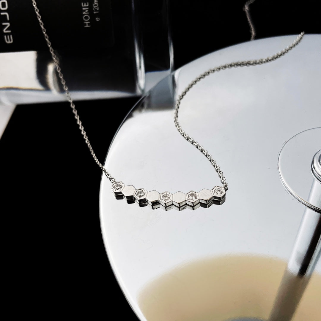 [Luxe Jewelry]BEE MY LOVE DIAMOND NECKLACE