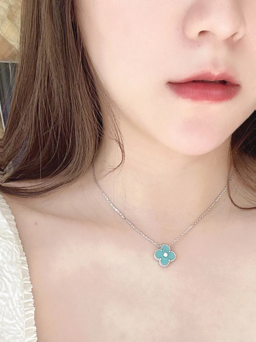 [Luxe Jewelry]CLOVER 1 DIAMOND LIGHT BLUE SILVER NECKLACE