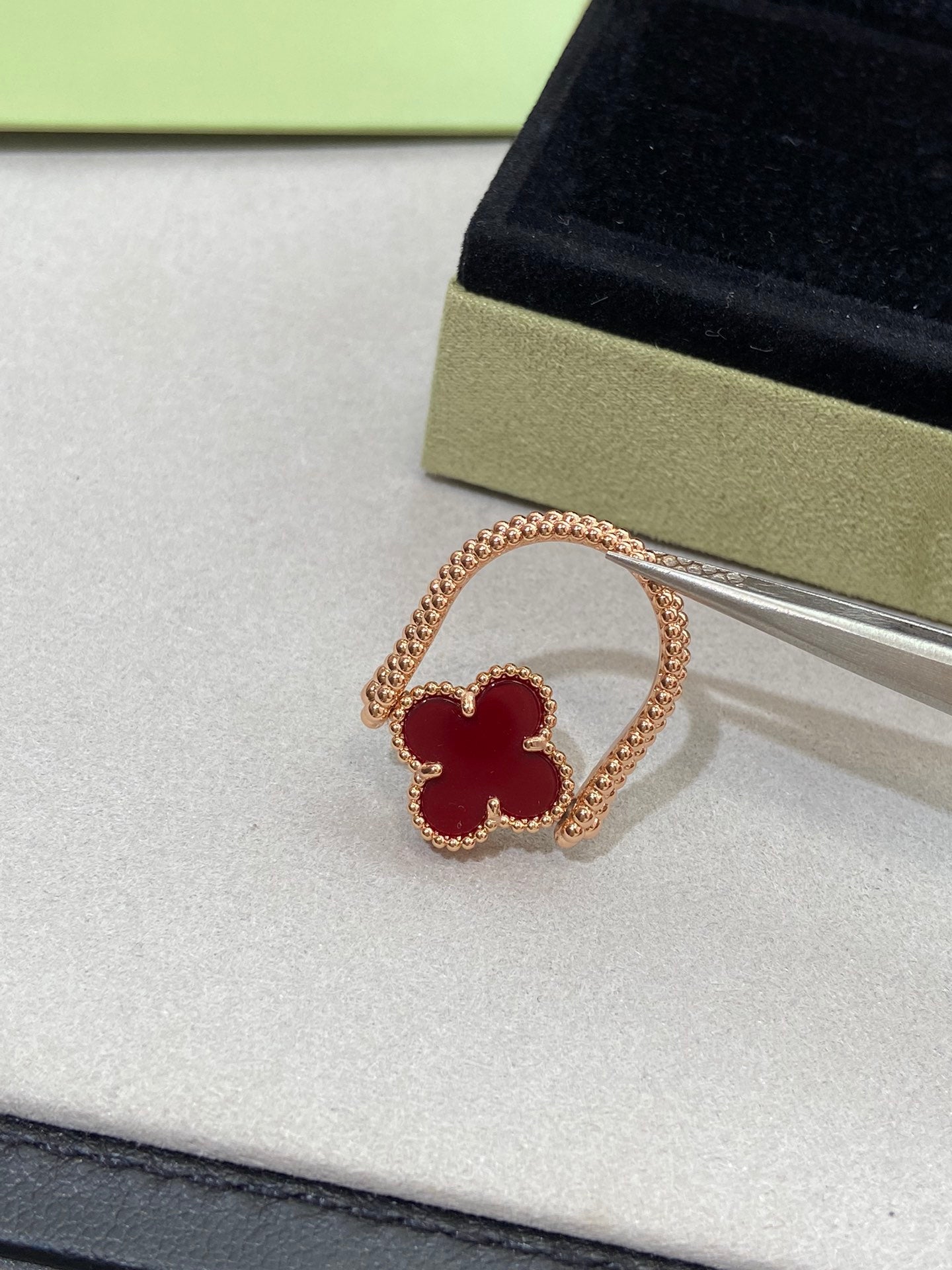 [Luxe Jewelry]CLOVER RIVERSIBLE ROSE GOLD RING