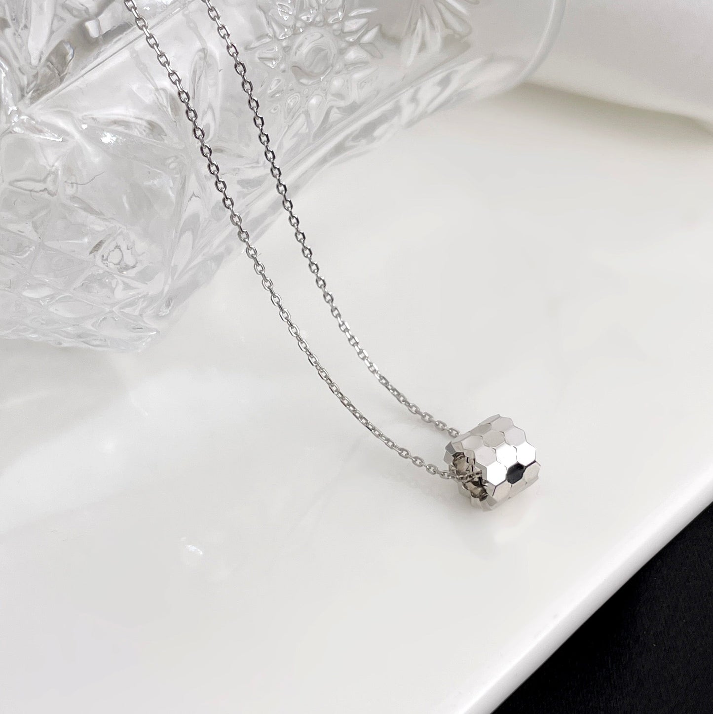 [Luxe Jewelry]BEE MINI NECKLACE