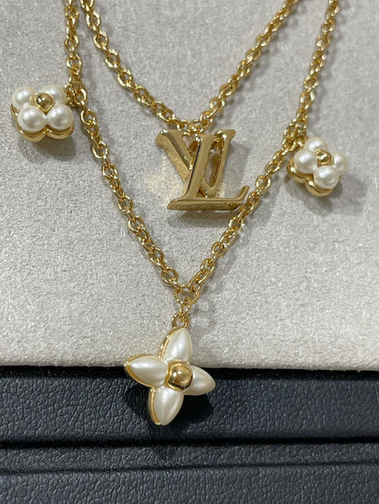 [Bijoux de luxe] Collier double rang en nacre dorée Flowergram