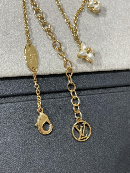 [Bijoux de luxe] Collier double rang en nacre dorée Flowergram