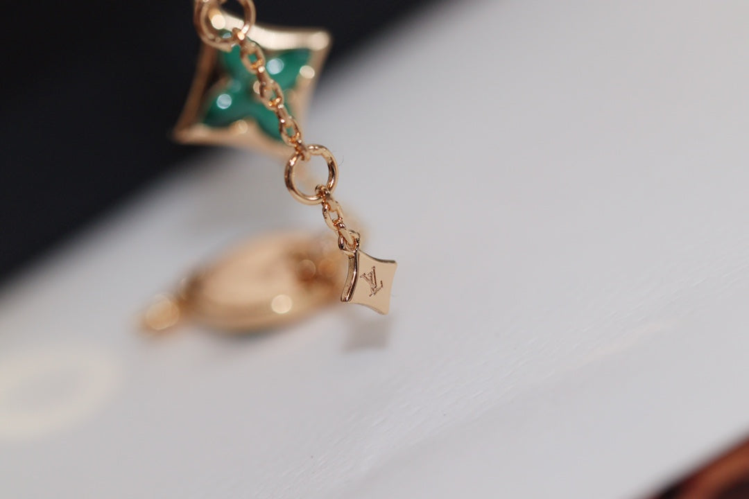 [Bijoux de luxe] Bracelet en or rose et malachite à 4 motifs étoiles et soleil