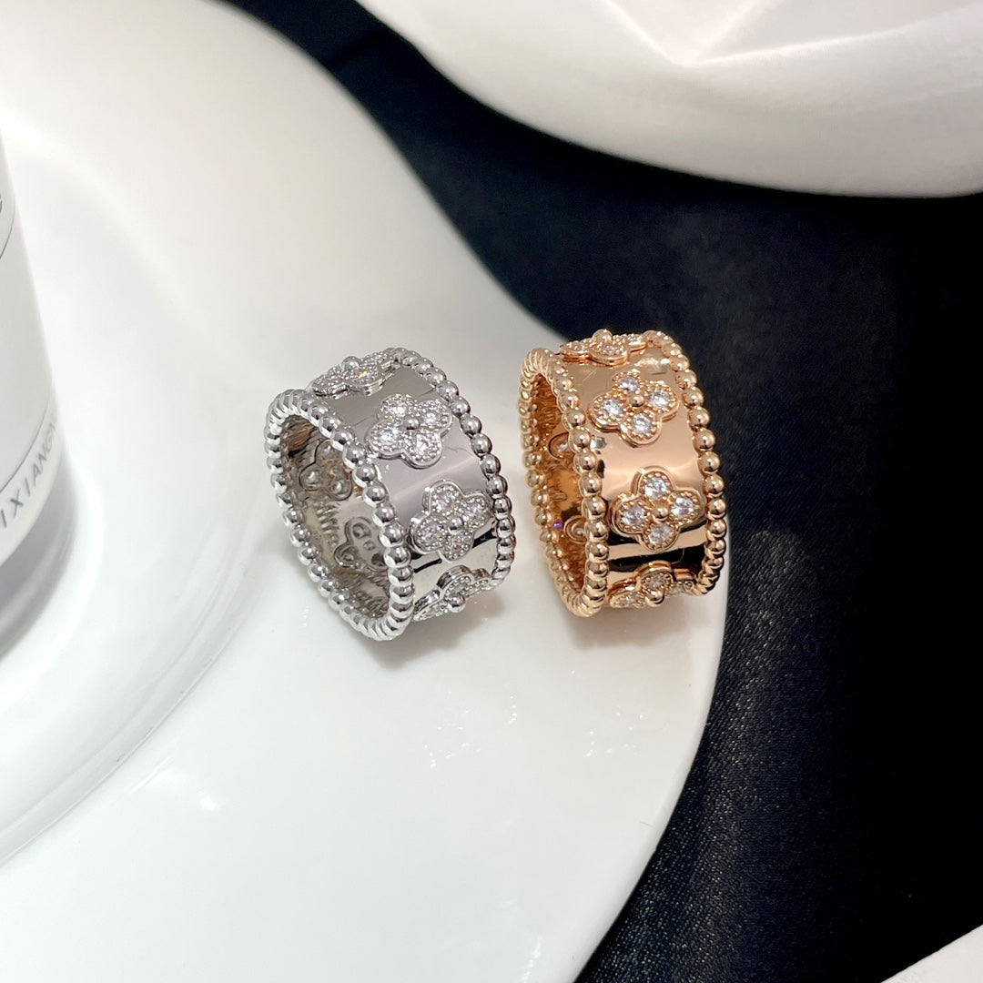 [Bijoux de luxe] GRANDE BAGUE PERLEE DIAMANT 