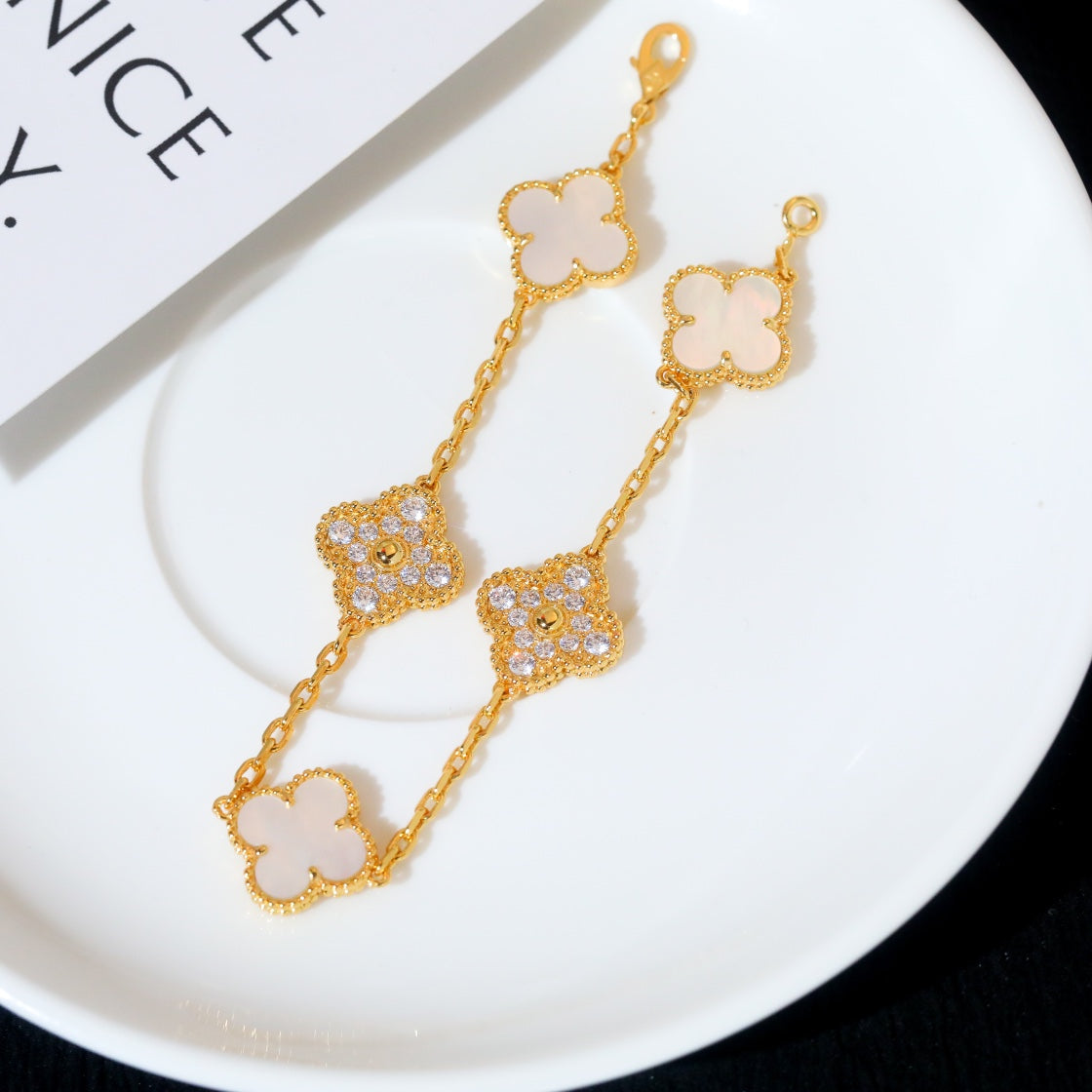[Bijoux de luxe] Bracelet trèfle 5 motifs nacre blanche diamant 