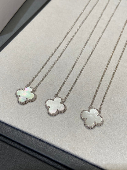 [Bijoux de luxe] Collier Clover Medium en argent et nacre blanche 