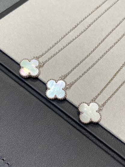 [Bijoux de luxe] Collier Clover Medium en argent et nacre blanche 