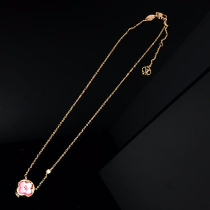 [Bijoux de luxe] COLLIER EN OR ROSE ET NACRE COLOR BLOSSOM