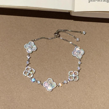 [Bijoux de luxe] Bracelet à 5 motifs en trèfle rose, bleu, rouge et blanc