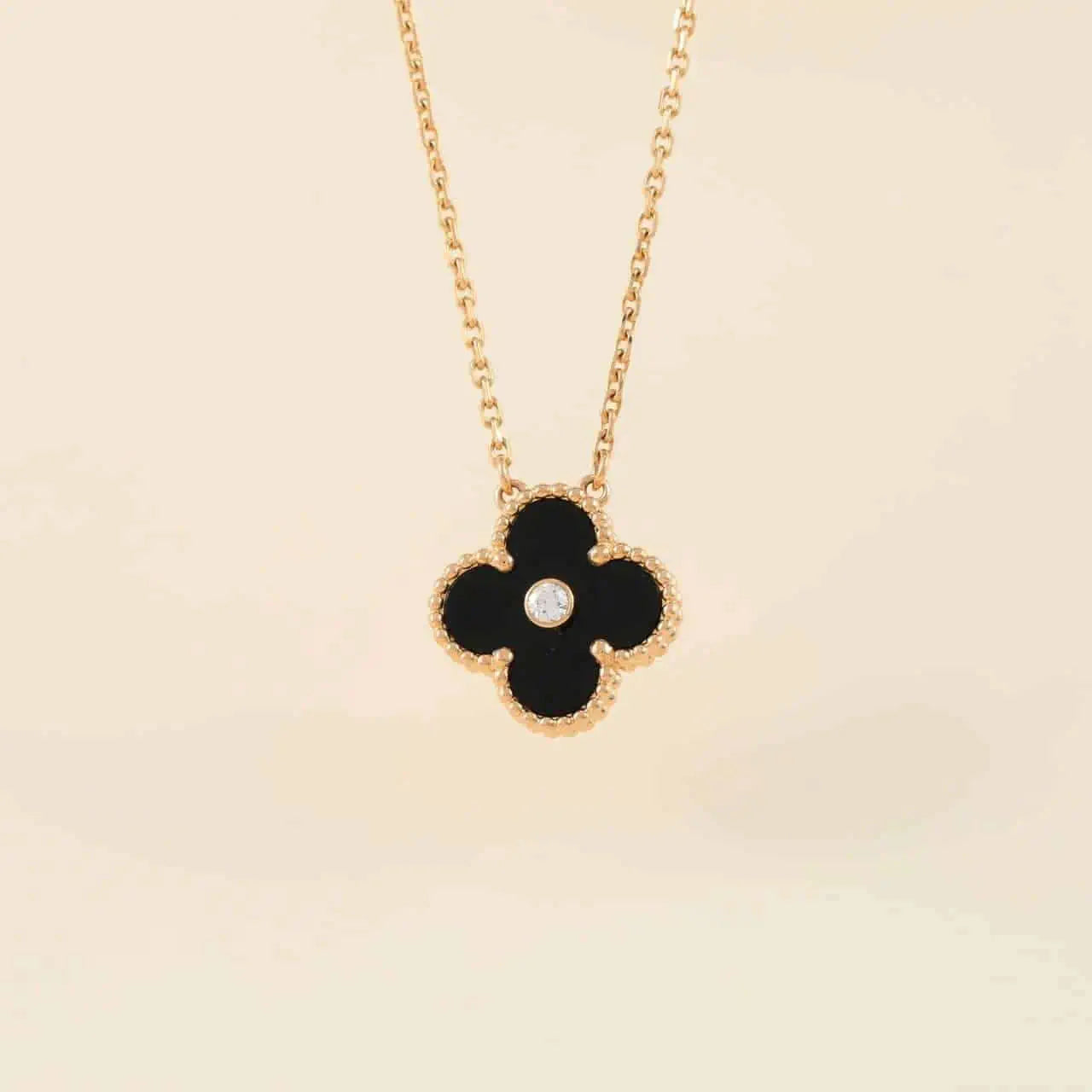 [Luxe Jewelry]CLOVER 15MM DIAMOND ONYX NECKLACE
