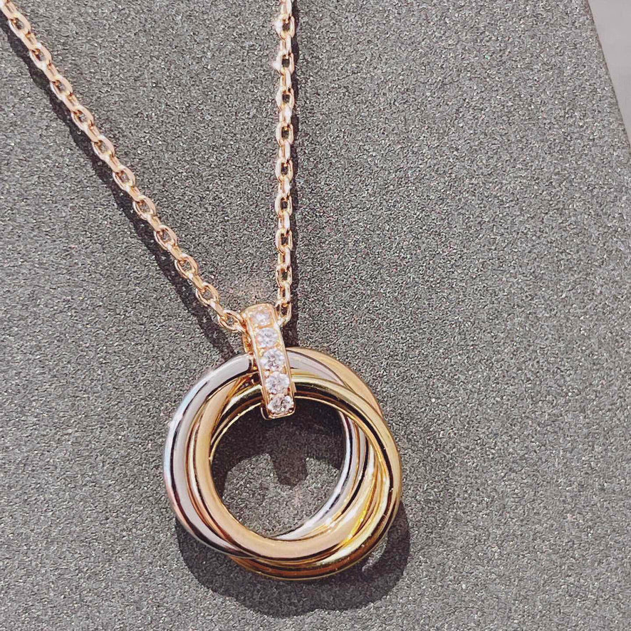 [Luxe Jewelry]TRINITY NECKLACE GOLD  DIAMONDS