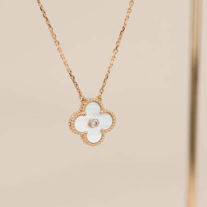 [Luxe Jewelry]CLOVER 15MM DIAMOND WHITE FRITILLARIA NECKLACE