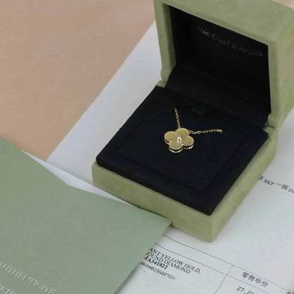 [Bijoux de luxe] Collier Clover 15 mm en or et nacre